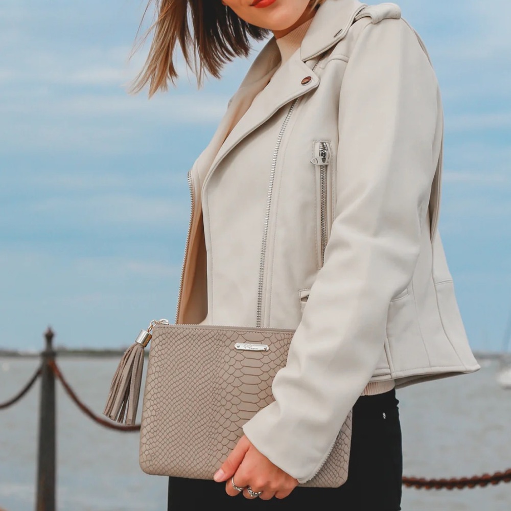 GiGi All In One Bag - Picture 3 of 3